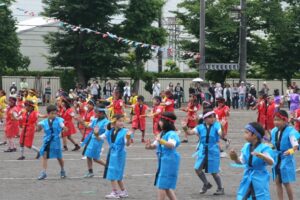 3・4年生による「三島サンバ」